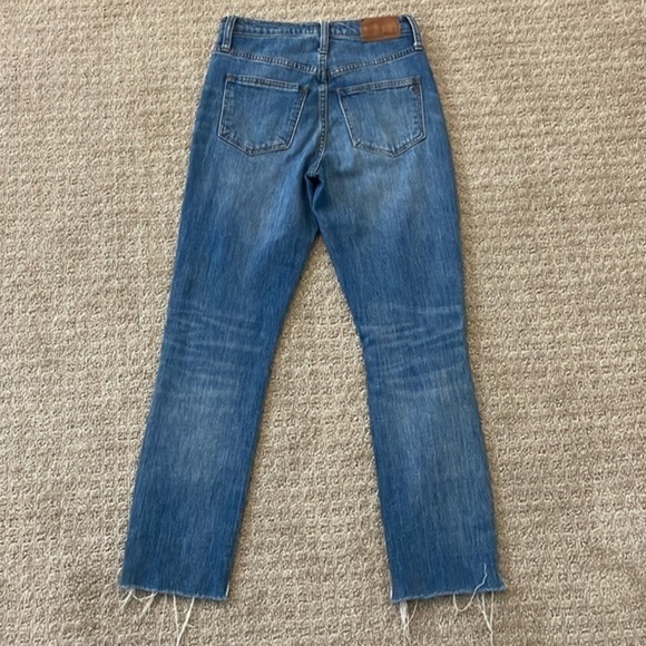 Madewell High Rise Slim Boyfriend Jeans - Picture 2 of 9